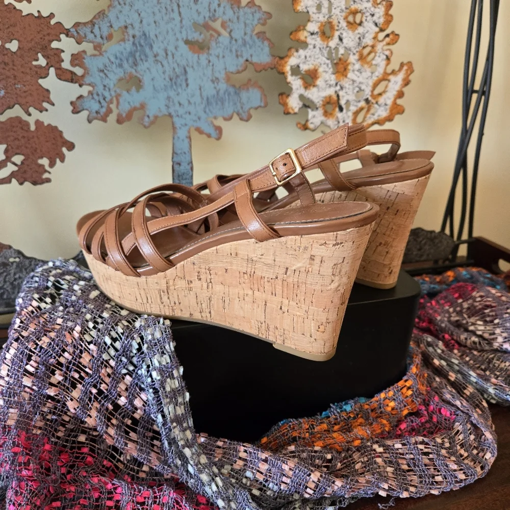 🥿 Ralph Lauren Platform Wedge Sandals – Size 10, Cognac Color